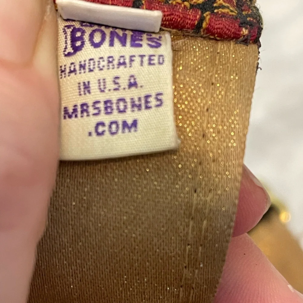 Mrs. Bones, reddish brown gator skin print large dog collar w/ gold tone clip